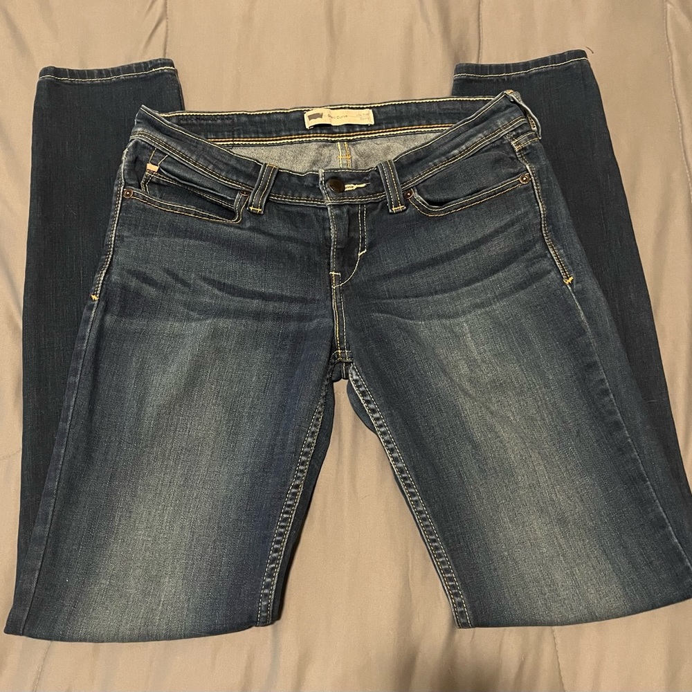 Levi’s ‘Low Rise Demi Curve Skinny Jeans’ 28x34